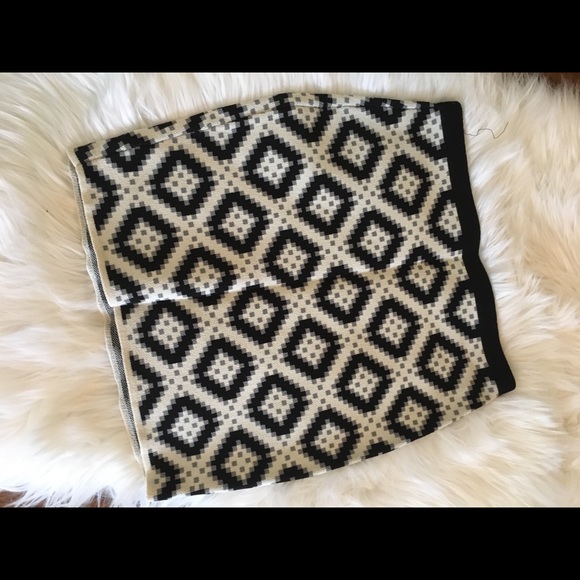 Rachel Roy Skirt - Picture 2 of 8